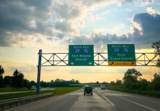 Interstate Guide Signs